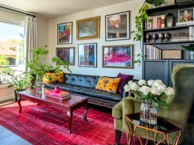 نگاهی به دکوراسیون باشکوه یک خانه ماکسیمال ایرانی / وقتی هر گوشه خانه روایت‌گر تاریخ است