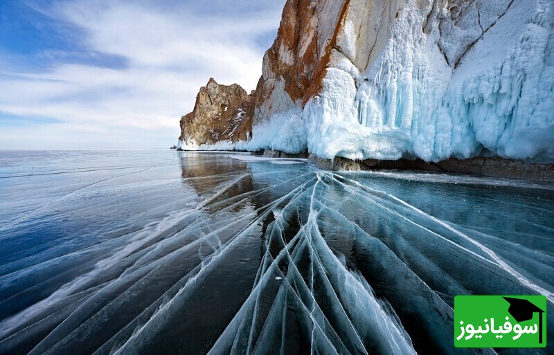 تصویر روز ناسا / زیر پوست یخ؛ حباب‌های قاتلی که می‌توانند دریاچه را منفجر کنند!