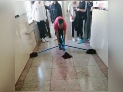 (ویدئو) خلاقیت محشر یک دانشجو برای خانه‌تکانی در خوابگاه دانشجویی