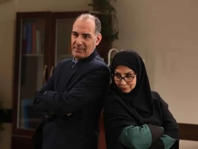 (ویدئو) سکانسی دیدنی از سریال آنتن و عملیات غیرممکن در خوابگاه دانشجویی/ از ترس مسئول خوابگاه یهو ولش کردن، منهدم شد بیچاره🤣