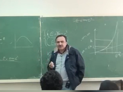 (ویدئو) صحبت‌های شنیدنی استاد فیزیک دانشگاه شریف در مورد انرژی متروکۀ هسته‌ای/ دنیا در حال تعطیل کردن نیروگاه‌های هسته‌ای است