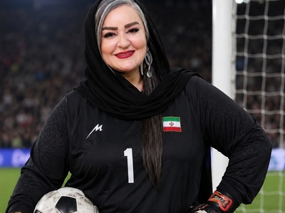 یادی کنیم از دوران اوج فوتبال نعیمه نظام دوست در کوچه های خاکی+فیلم