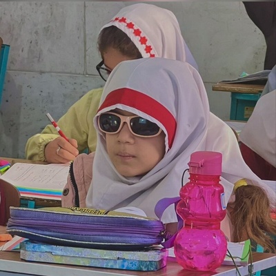 (عکس) پاسخ خنده دار دانش آموز تنبل به سوال درس ادبیات حماسه آفرید/هر چی نمک داشت رو برگه امتحان خالی کرده این بشر🤣