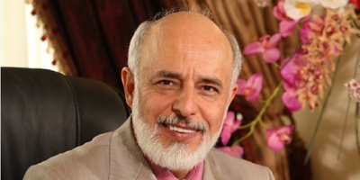 (ویدئو) هشدار جدی استاد علیرضا آزمندیان: اگر این احساس را دارید، در حال غرق شدن در اقیانوس زندگی هستید!