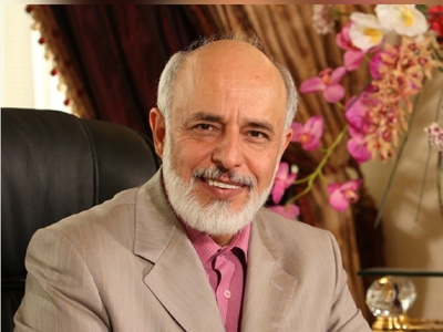 (ویدئو) هشدار جدی استاد علیرضا آزمندیان: اگر این احساس را دارید، در حال غرق شدن در اقیانوس زندگی هستید!