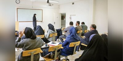 درخواست عجیب یک دانشگاه برای مرخصی گرفتن کارکنانش/ با پزشک سلفی بگیرید!+ویدیو