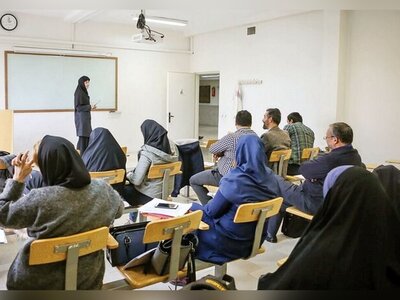 درخواست عجیب یک دانشگاه برای مرخصی گرفتن کارکنانش/ با پزشک سلفی بگیرید!+ویدیو