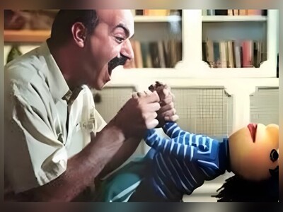 ویدیو/ سکانس نوستالژی از کلاه قرمزی/ روش کارساز و سنتی مدل والدین دهه شصتی برای تعیین مسیر حماسی ویژۀ انتخاب رشتۀ دانشجوهاشون