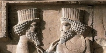 (ویدیو) سفری به تخت جمشید 2500 سال پیش تماشای شکوهی که هنوز جاودان است/ پارسه به این عظمت و زیبایی بوده!