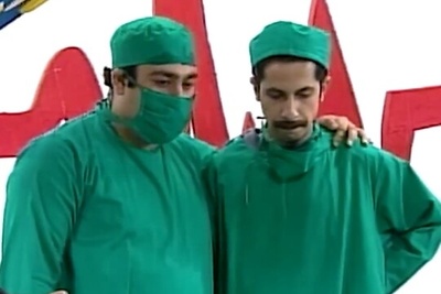 (ویدئو) سکانسی فوق‌ خنده‌دار و نوستالژی از گل‌های 77 که سرمنشا علاقه‌ی مهران غفوریان (دکتر عشقی) به عمل پیوند آپاندیس تو در حاشیه رو نشون میده😂
