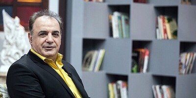 (ویدیو) شعرخوانی پندآموز دکتر رشید کاکاوند در «کتاب باز» / یه بیت از ناصر خسرو اندازه یه کتاب، درسِ زندگی پشتشه؛ انگشت مکن رنجه به در کوفتن کَس...