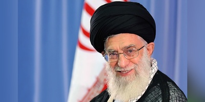 وقتی حامد عسکری جلوی آقا شعر می‌خونه... قلب آدم یه جورایی می‌لرزه 😭