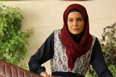 چهرۀ «آیناز» (سریال آنام) بعد از 8 سال در 45 سالگی در اسپانیا