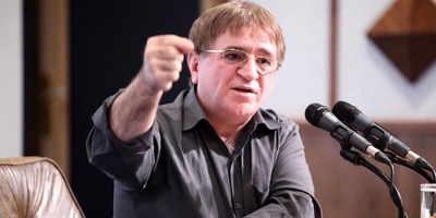 سخنان دکتر انوشه در مورد راز موفقیت: شما 4 چیز رو نخور! موفقیتت تضمینه+ فیلم