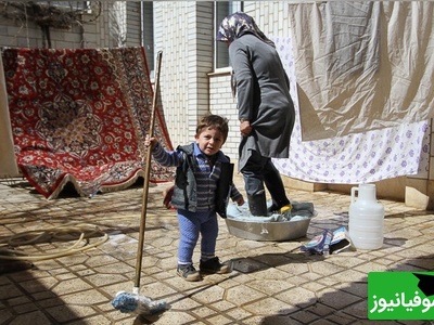 خلاقیت خنده دار مادر ایرانی برای زود خشک شدن فرش شسته شده یک دنیارو مات و مبهوت کرد/ نکن مادر من خطرناکه