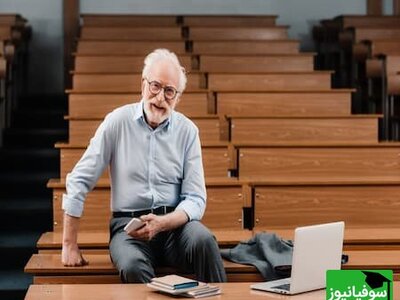 (ویدئو) حرکت جالب استاد برای جلوگیری از ورود دانشجوها به کلاسش/ تنبیه یه استاد مهربون اما سختگیر همین میشه