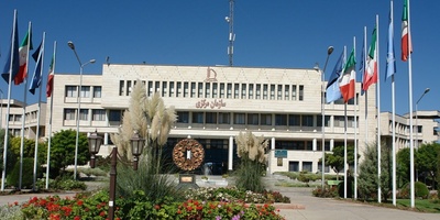 (ویدیو) پرتفریح‌ترین دانشگاه ایران شهر دانشگاهی فردوسی مشهد/ حبیبی کام تو فردوسی😍