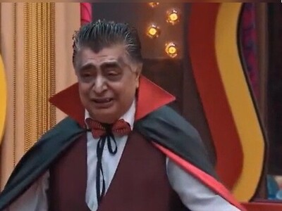 (ویدئو) خنده‌دارترین و شادترین سکانس جدید جوکر2/ هنرنمایی «رضا شفیعی جم»ِ خون‌آشام با ترانه خوانی دل شده یک کاسه خون، comme on بچه‌ها، بلند شید🤣/ حمید لولایی: شعرشم بوی خون میده!