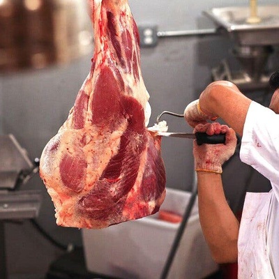 خلاقیت هوش پران اوستای قصاب برای جذب مشتری با تم هالووین حماسه آفرید/ عمرا کسی از این مغازه خرید کنه