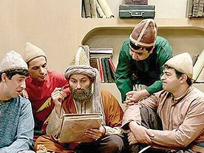 ویدیو/ مدرسه، خانه‌ای بهتر از خانه‌ی خود بچه‌ها!/ انشای حماسی و طنز درباره‌ی زندگی لوکس در مدارس غیرانتفاعی با نگاهی طنز در سکانسی از  خنده‌بازار