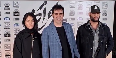 (ویدئو) شهاب حسینی و پسرش با تسلط بی‌نظیرشان به زبان انگلیسی همه را انگشت به دهان گذاشتند / ماشاالله مثل پدرش همه چی تمومه!