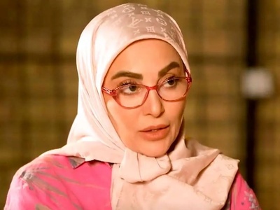 ژیلا صادقی: در سال 1401 یکی از جنایتکارهای اصلی اون اتفاقات علی کریمیه؛ خون این جوونهای ریخته شد بر گردن کریمی هست! +ویدیو