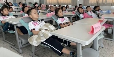 مدارس ژاپن و قانون خواب اجباری؛ وقتی استراحت به بخشی از آموزش تبدیل می‌شود