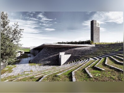 ویدیو/ مسجدی مدرن بدون گنبد و مناره در استانبول!/ طراحی و معماری حیرت‌انگیز مسجد «سانجاکلار» با اقتباس از "غار حرا" در اعماق زمین