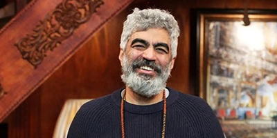 (ویدیو) احساسی‌ترین شعرخوانی سروش صحت از حزین لاهیجی: ای وای بر اسیری، کز یاد رفته باشد/ در دام مانده باشد، صیاد رفته باشد