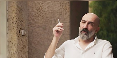ویدیو/ نگاهی به شعر آمریکایی، «رابرت فراست» که زندگی "هادی حجازی‌فر" «مرد هزینه ایران😂» را متحول کرد/ من گام در راهی نهادم که...