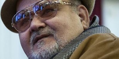 سخنرانی آتشین اکبر عبدی علیه مسیح علی‌نژاد+ فیلم