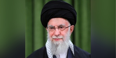 (ویدئو) شعرخوانی رهبر انقلاب به زبان عربی که میلیون‌ها بار دیده شد