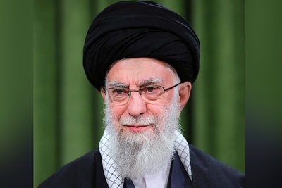 (ویدئو) شعرخوانی رهبر انقلاب به زبان عربی که میلیون‌ها بار دیده شد