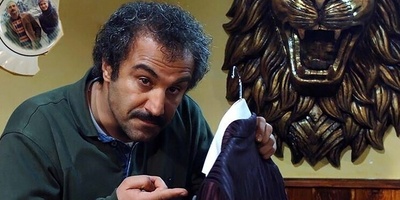 ویدیو | اپل با اون همه ادعا جلوی محسن تنابنده کم میاره!/ هفتصد واته راحت برو 😂