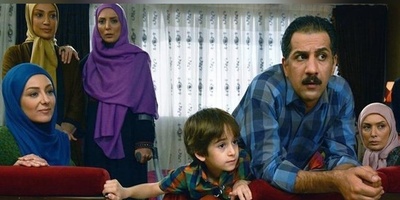 (ویدیو) واکنش خانواده وقتی نتایج کنکور میاد/ کاش حداقل نفر چهارم رو نمیگفت😂