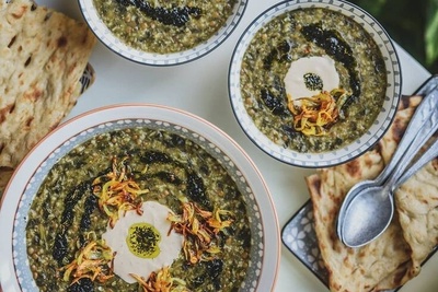 (ویدیو) راز ضرب‌المثل آش نخورده و دهن سوخته را بشناسید/ داستانی که شاید هیچ‌گاه نشنیده‌اید!