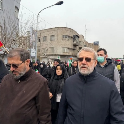 ویدئویی از حضور شهید دکتر علی لاریجانی بر سر مزار سید حسن نصرالله