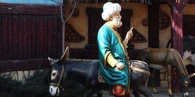 حکایت متفاوت و شنیدنی از رشوه "ملانصرالدین" به قاضی / دست روی دست بسیار است