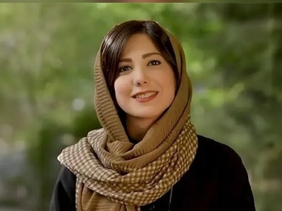 (ویدیو) شعر خوانی بینظیر باران نیکراه از محمّد سلمانی: درگیر تو بودم که نمازم به قضا رفت/ در من غزلی درد کشید و سرِ زا رفت