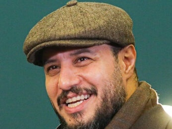 (ویدئو انگیزشی) جواد عزتی از تئاتر خیابانی تا سلطان گیشه: رمز موفقیت خودش که مسیر زندگیتان را تغییر می‌دهد!