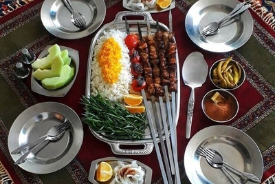 ناهار مدرسه یا منوی رستوران لاکچری؟! تصویری از یک مدرسه غیرانتفاعی در تهران 😂