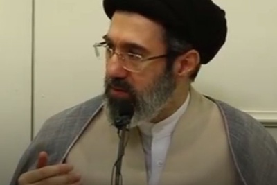 انتشار ویدئوی کمتر دیده‌شده از کلاس درس خارج فقه آیت‌الله سید مجتبی خامنه‌ای، رهبر معظم انقلاب درباره امام زمان (عج)