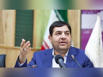 (ویدئو) در حاشیۀ دیدار با دانشجویان بسیجی؛ محمد مخبر: دانشجوی مطالبه‌گر، همه کارۀ اداره کشور است