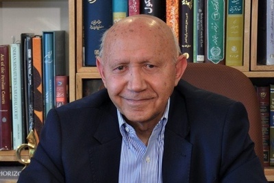 (ویدیو) دکتر الهی قمشه‌ای: وقتی یه سختی پیش میاد انسان رشد میکنه...