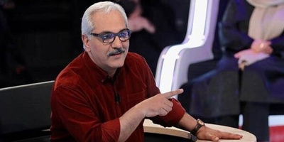 (ویدیو) تقلب رسوندن عروس فاطمه گودرزی سرِ سؤالا 😂 / اون لحظه‌ای که چشمای مهران مدیری از حدقه می‌زنه بیرون: آخه خروس لاری؟!