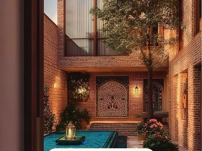 نگاهی خیره‌کننده به خانه‌ای تاریخی که هنوز نفس می‌کشد / حوض فیروزه‌ای و دیوارهایی پر از خاطره؛ سفری به دل معماری اصیل + عکس