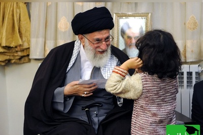 توصیه مهم رهبر شهید انقلاب درباره زبان مادری؛ «ترکی صحبت کنید» + فیلم