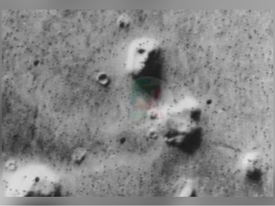 (ویدئو) تصاویر ارسالی مشکوکِ کاوشگر ناسا از دنیای اسرارآمیز مریخ