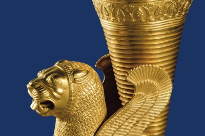 (ویدئو) راز 2500 ساله هخامنشیان بالاخره لو رفت، آینه مخفی زیر پنجه‌های ریتون شیر طلایی که «کد قدرت ابدی» پادشاهان ایران را پنهان کرده بود!