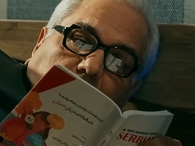 رونمایی از متد آموزشی «مهران مدیری»؛ وقتی مسعود شصت‌چی دیکشنری آکسفورد را شرمنده می‌کند!